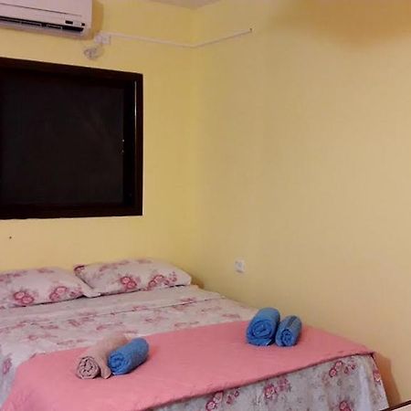 Lesanel - Guest House Арад Экстерьер фото